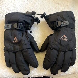 Heat Black Snow Gloves With Weatherproof Inserts, Youth XL